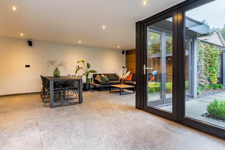 Foto 18 van Dr. Ariënsstraat 24