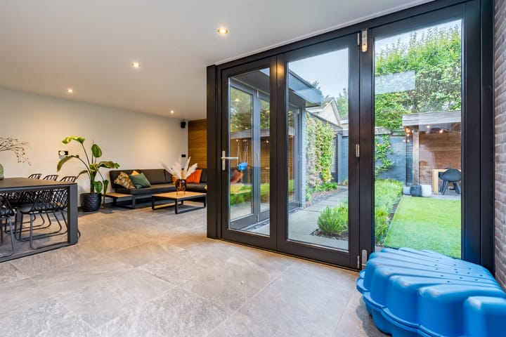 Foto 19 van Dr. Ariënsstraat 24