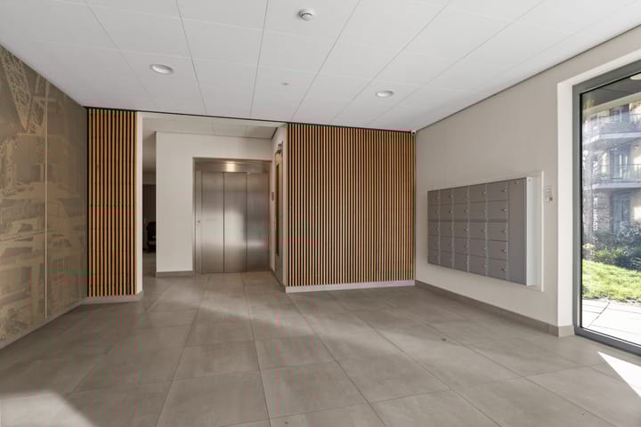 Foto 7 van Vluchtladderstraat 45