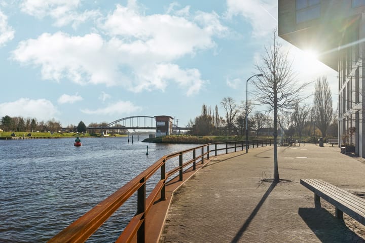 Foto 32 van Vluchtladderstraat 45