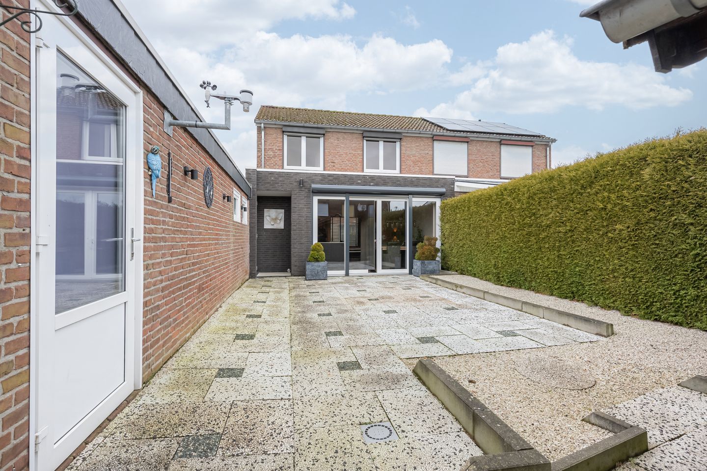 Photo 20 of Dr. Marga Klompéstraat 5