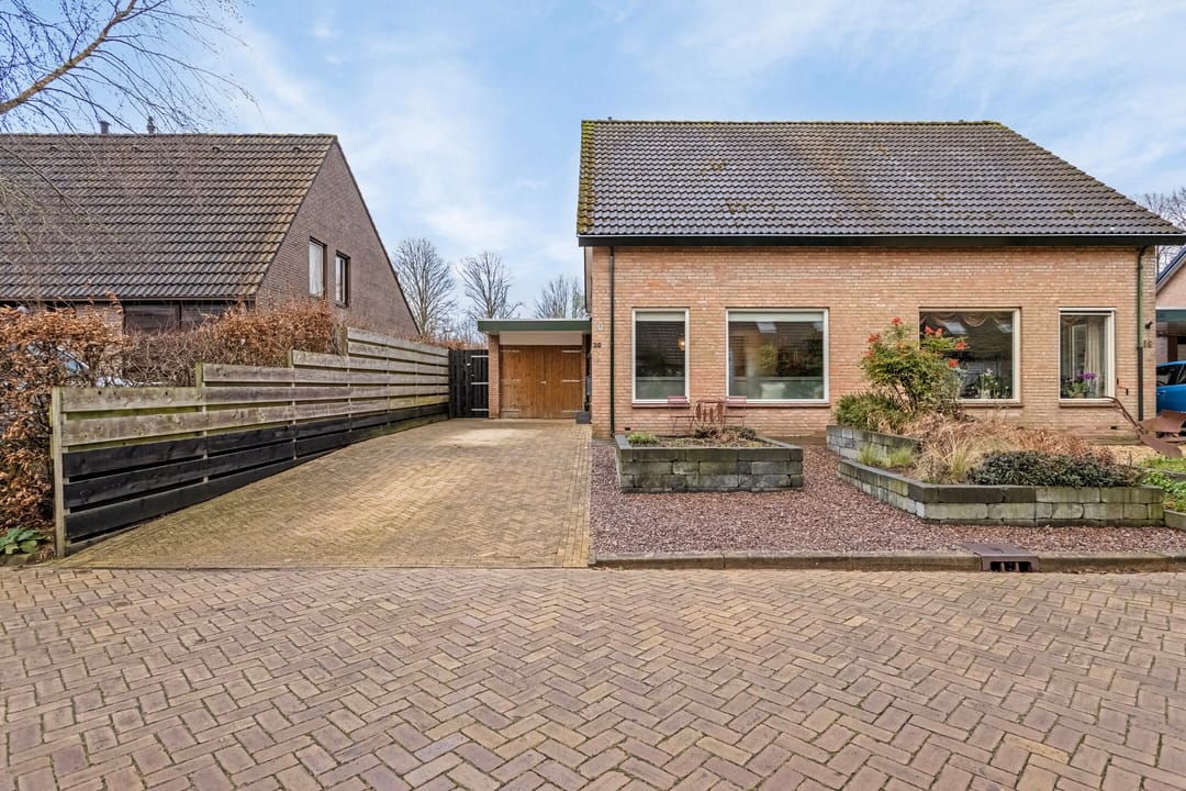 Foto 32 van De Ribbe 20