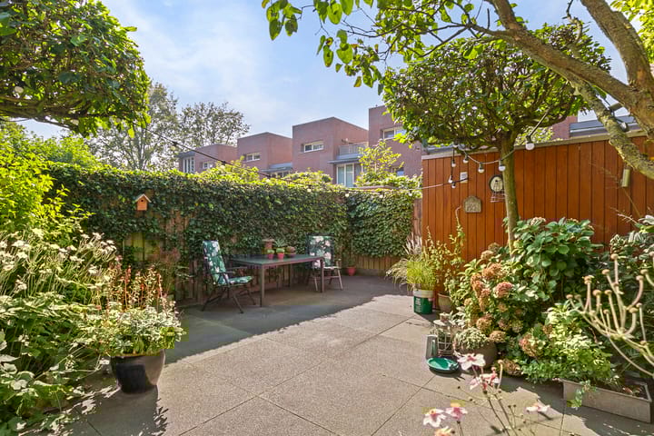 Foto 40 van Mortel 53