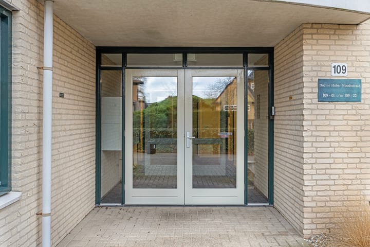 Foto 3 van Dr Huber Noodtstraat 109-12