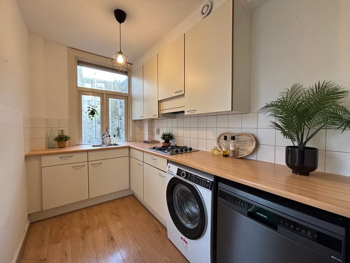 Foto 2 van Bentinckstraat 40-2