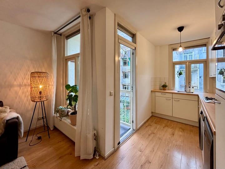 Foto 9 van Bentinckstraat 40-2