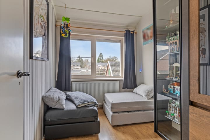 Photo 16 of Prins Bernhardstraat 22