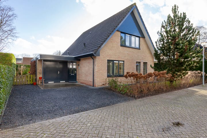 Foto 1 van Marga Klompélaan 1