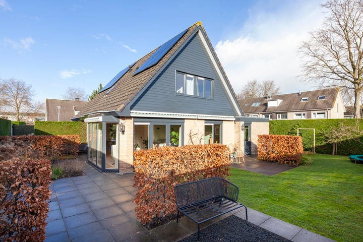 Foto 4 van Marga Klompélaan 1