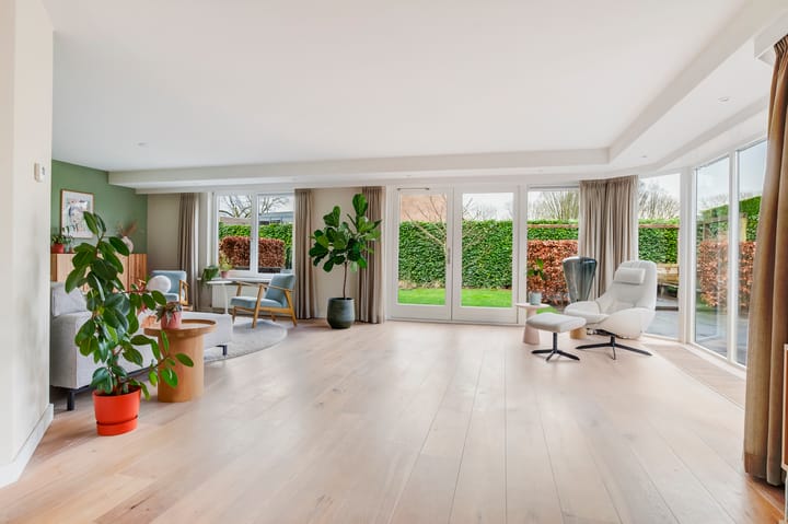 Foto 5 van Marga Klompélaan 1