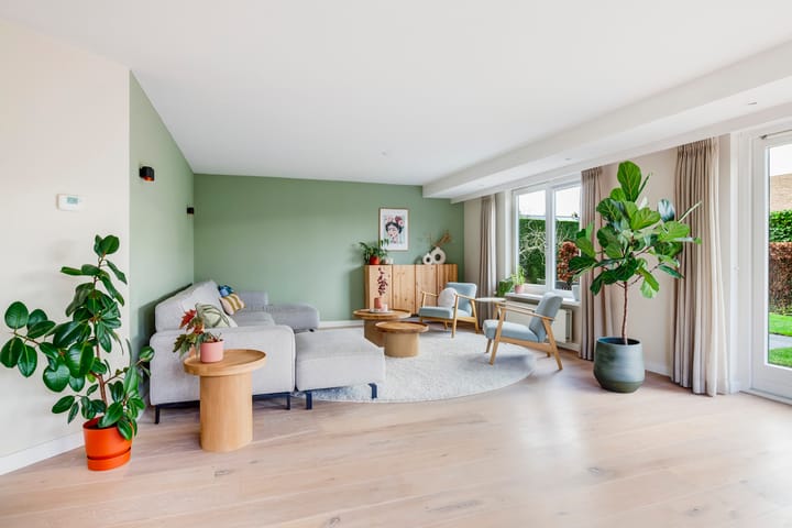 Foto 9 van Marga Klompélaan 1