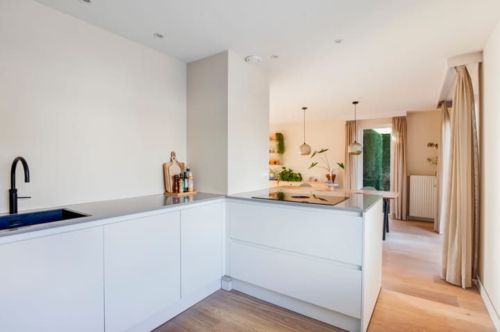 Foto 15 van Marga Klompélaan 1