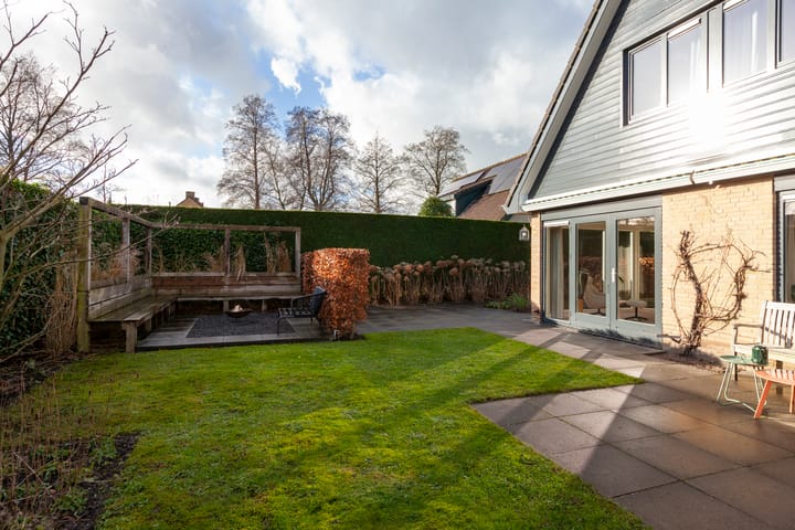 Foto 33 van Marga Klompélaan 1