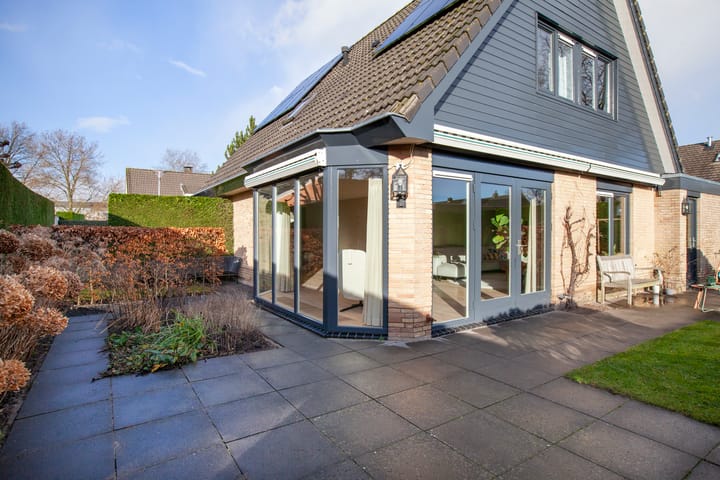 Foto 34 van Marga Klompélaan 1