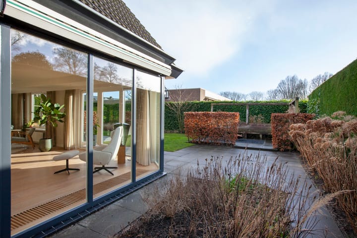 Foto 35 van Marga Klompélaan 1