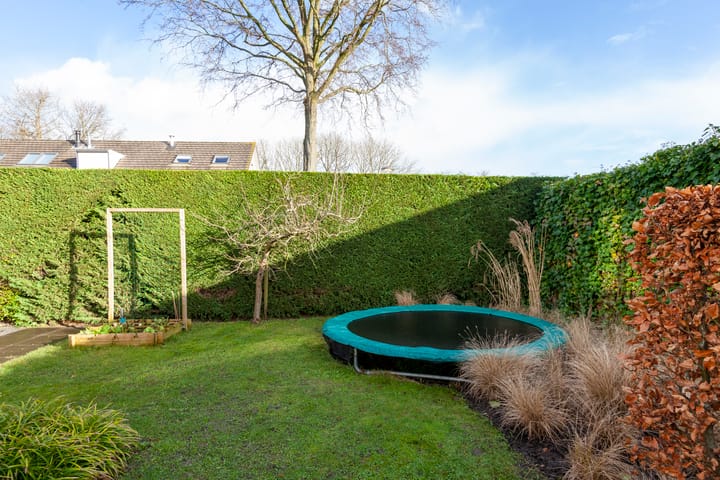 Foto 38 van Marga Klompélaan 1