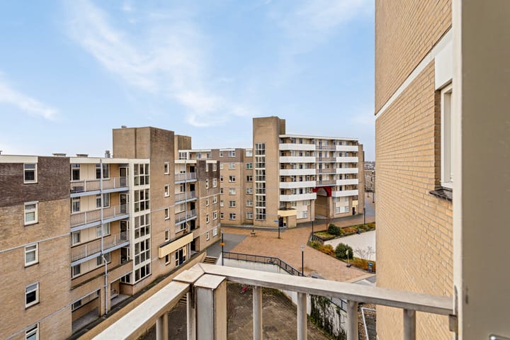 Foto 28 van Mari Andriessenrade 25