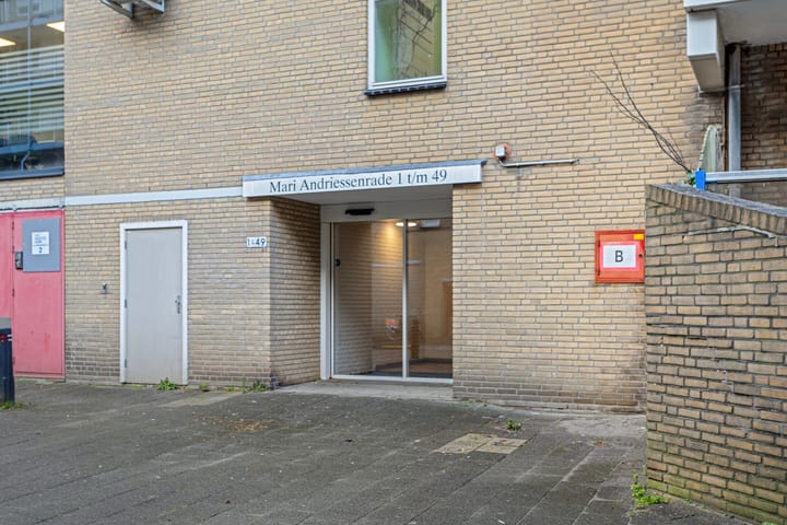 Foto 29 van Mari Andriessenrade 25