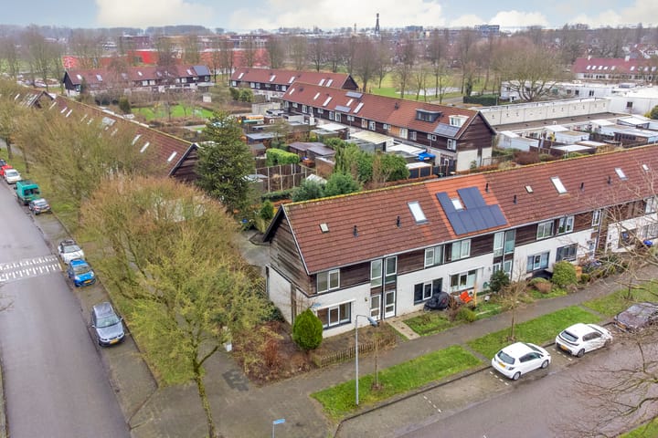 Foto 28 van Hazelaar 50