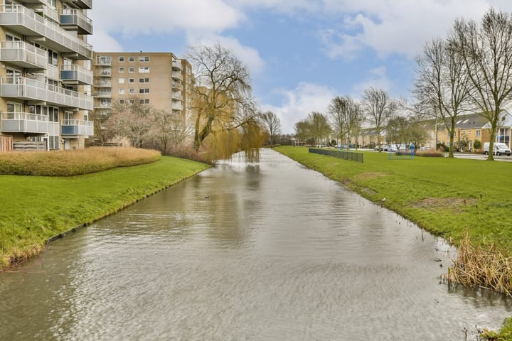 Foto 25 van Rosa Spierlaan 10