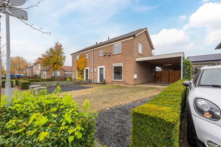 Foto 1 van Oranjelaan 19