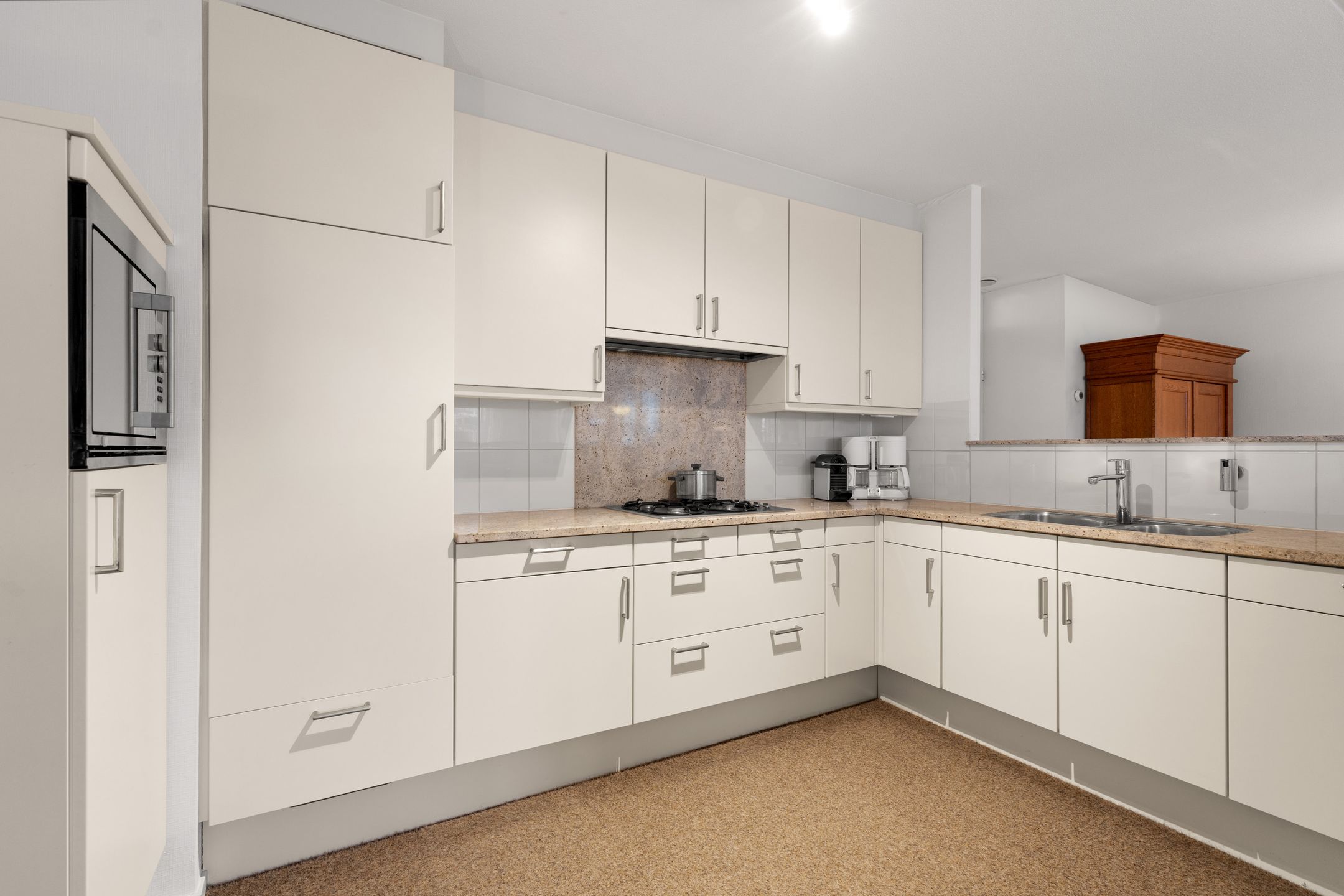 Foto 3 van Raadhuisplein 15-15