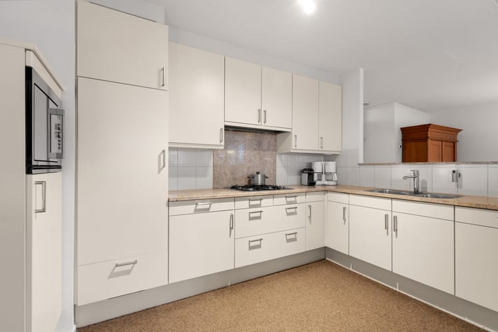 Foto 3 van Raadhuisplein 15-15