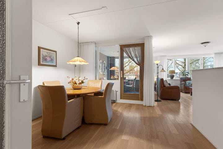 Foto 4 van Raadhuisplein 15-15