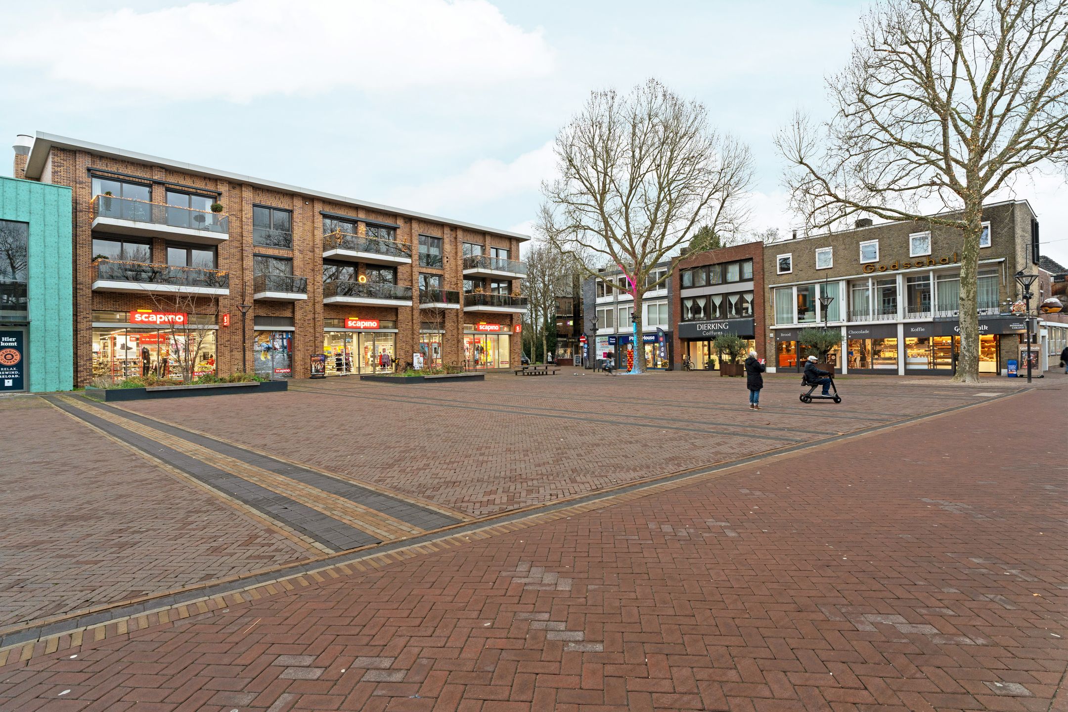 Foto 36 van Raadhuisplein 15-15