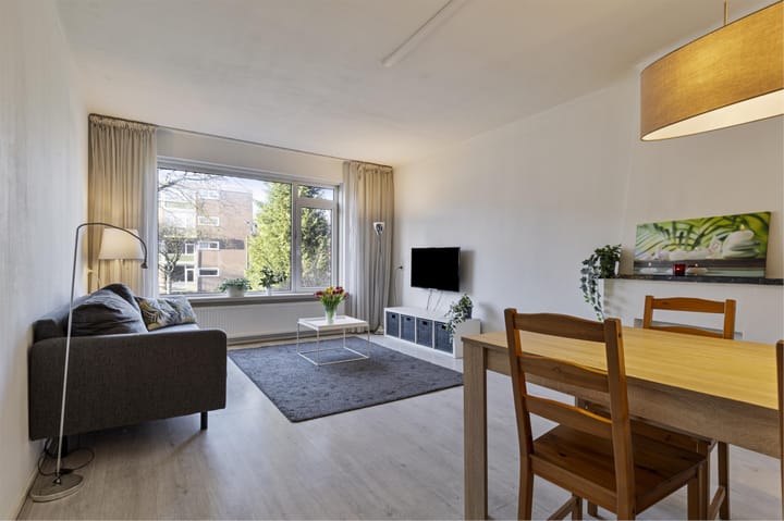 Foto 2 van Admiraal de Ruyterlaan 15