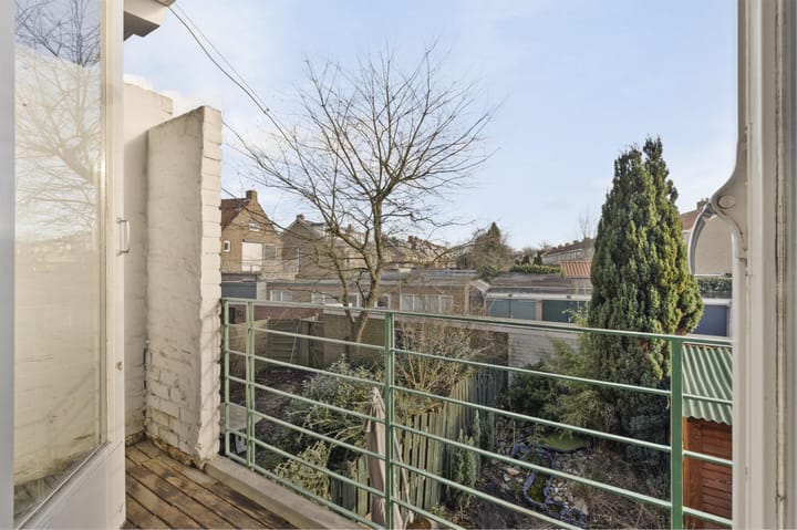 Foto 14 van Admiraal de Ruyterlaan 15