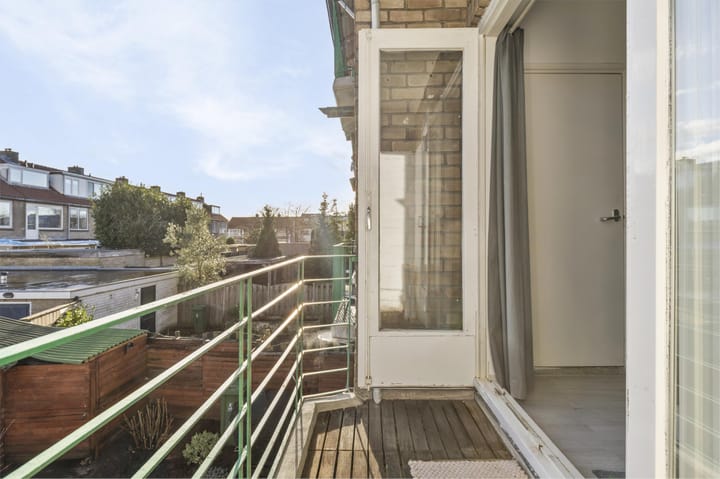 Foto 17 van Admiraal de Ruyterlaan 15