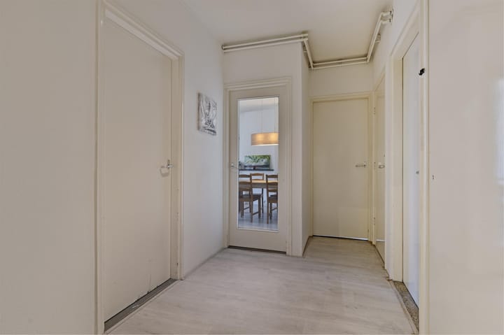 Foto 23 van Admiraal de Ruyterlaan 15