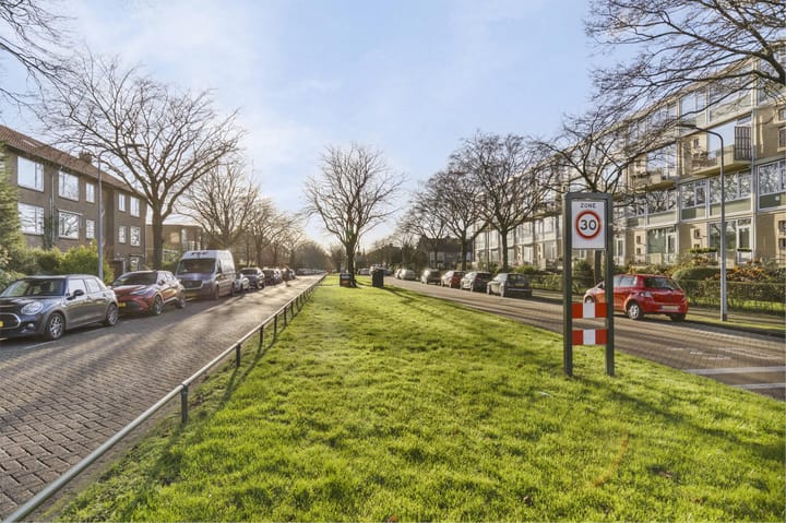 Foto 28 van Admiraal de Ruyterlaan 15