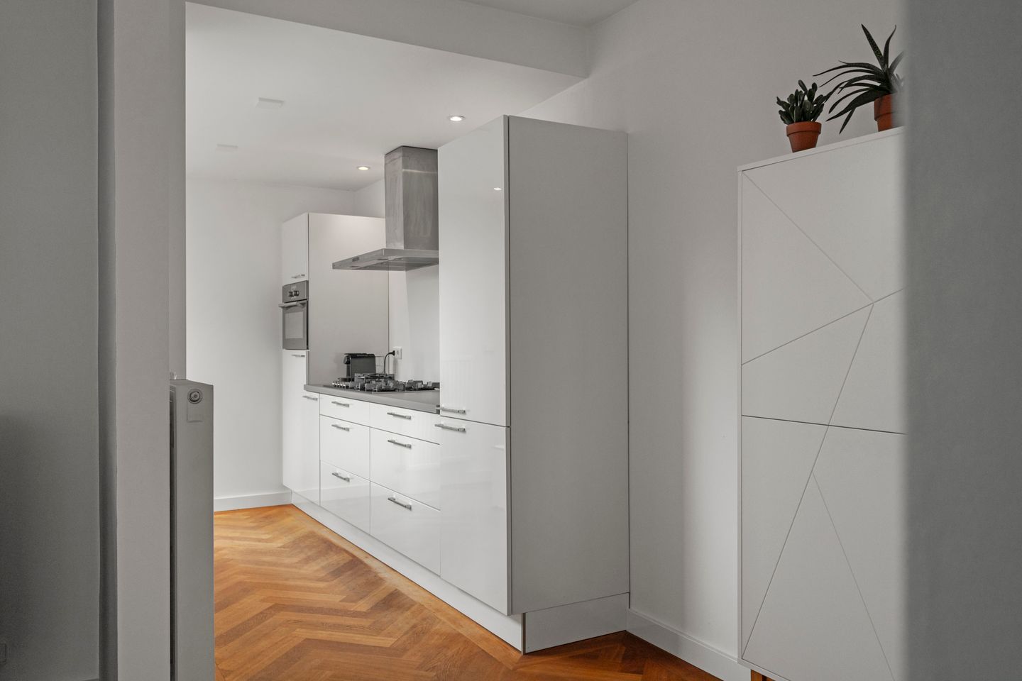 Foto 10 van Erasmusstraat 12