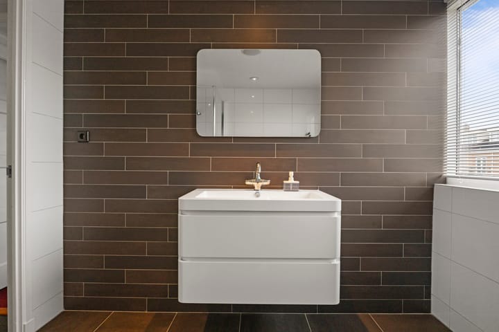 Foto 24 van Erasmusstraat 12