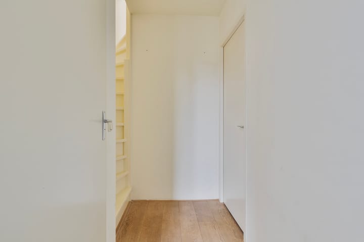 Foto 9 van Roosduinen 45