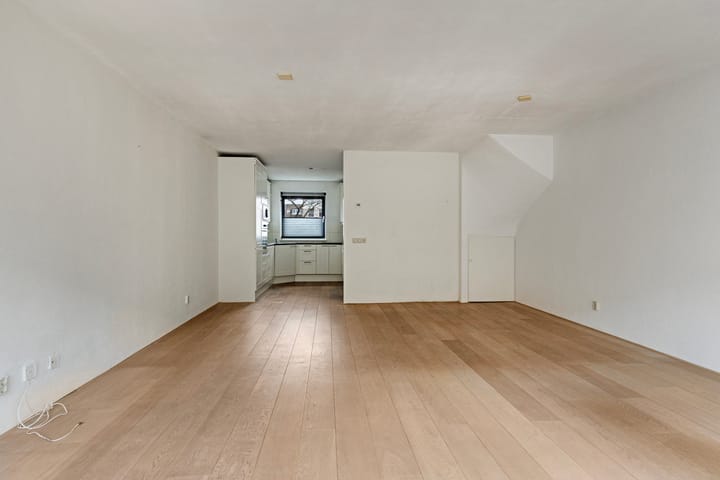 Foto 12 van Roosduinen 45