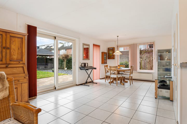 Foto 12 van Anataas 5