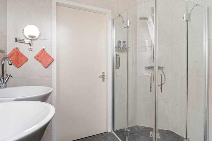 Foto 34 van Anataas 5