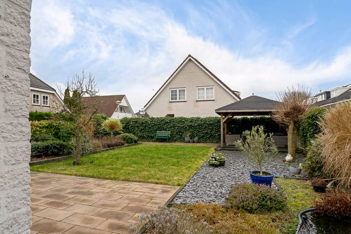 Foto 43 van Anataas 5