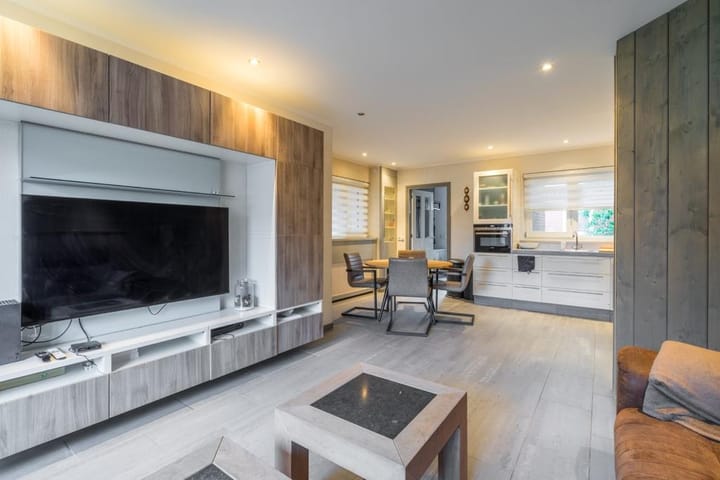 Foto 8 van Maststraat 43