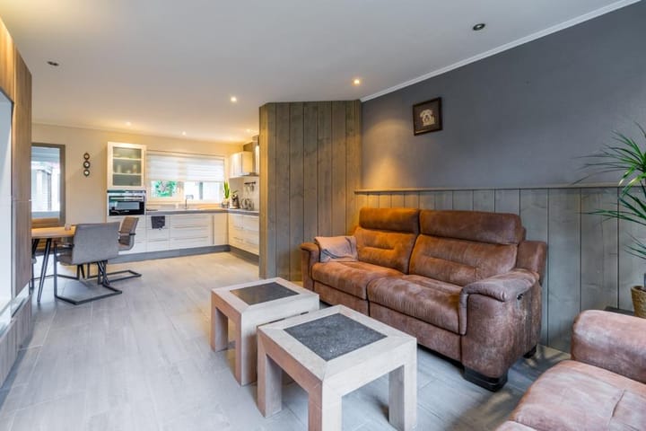 Foto 9 van Maststraat 43