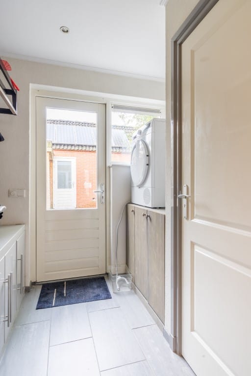 Foto 12 van Maststraat 43