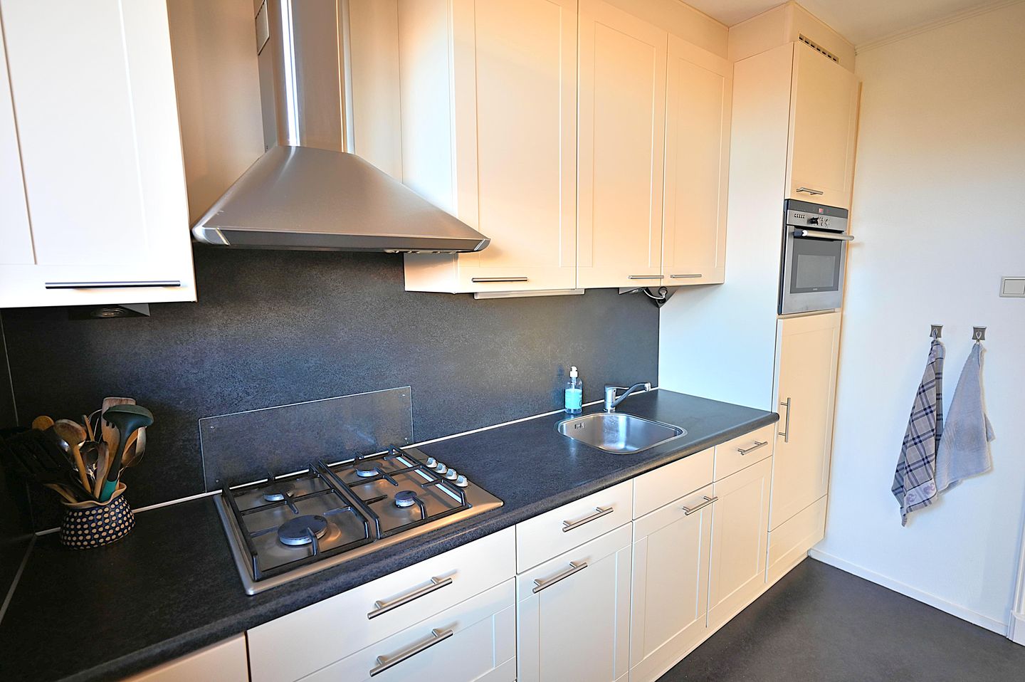 Photo 14 of Adriaan Davidsestraat 9