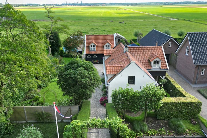 Photo 69 of Tonsedijk 28