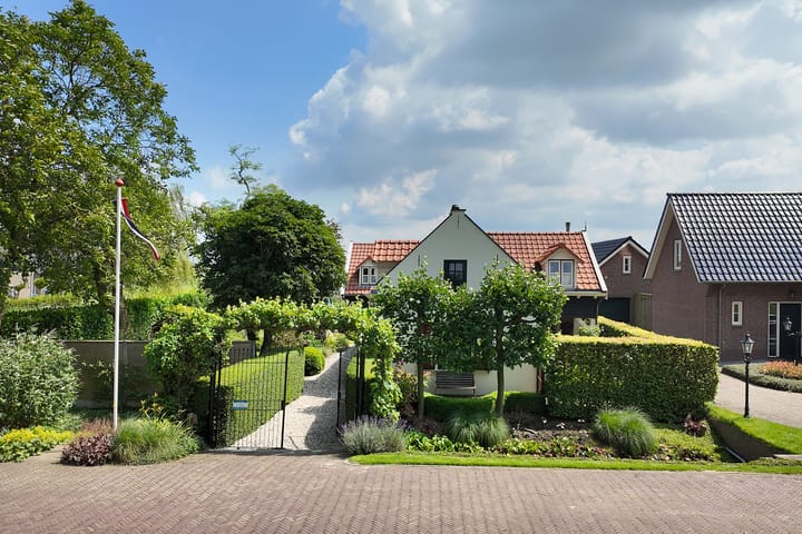 Photo 73 of Tonsedijk 28