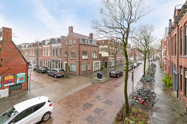 Foto 4 van Leeuwarderstraat 42-A