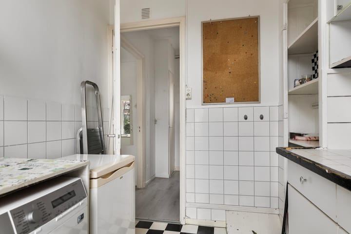 Foto 17 van Leeuwarderstraat 42-A