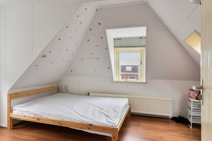 Foto 19 van Leeuwarderstraat 42-A